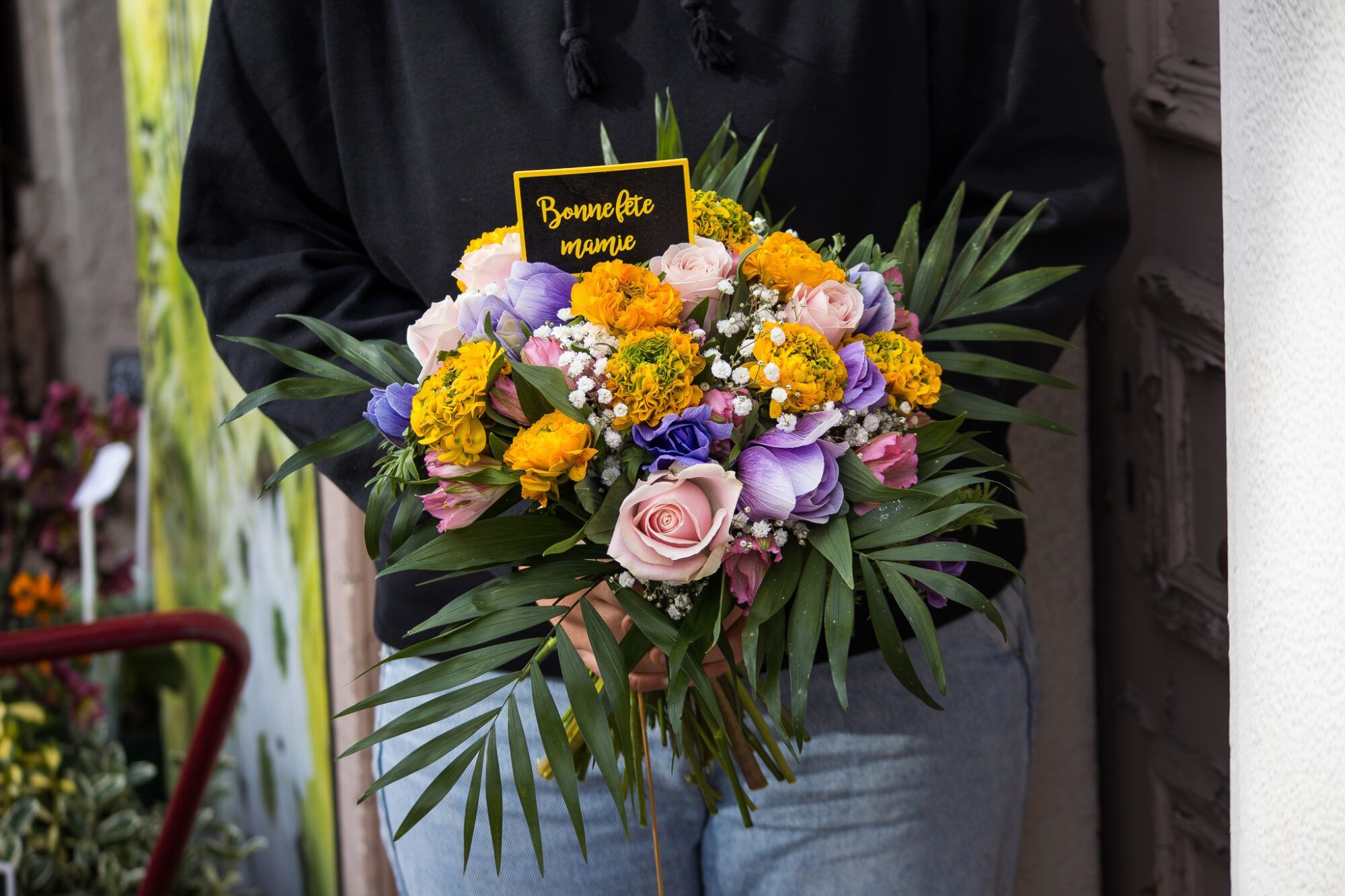 Bouquet de fleurs spécial Fête des Grands-Mères – Image 3