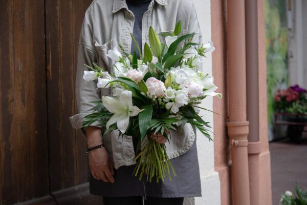 Bouquet de fleurs blanches